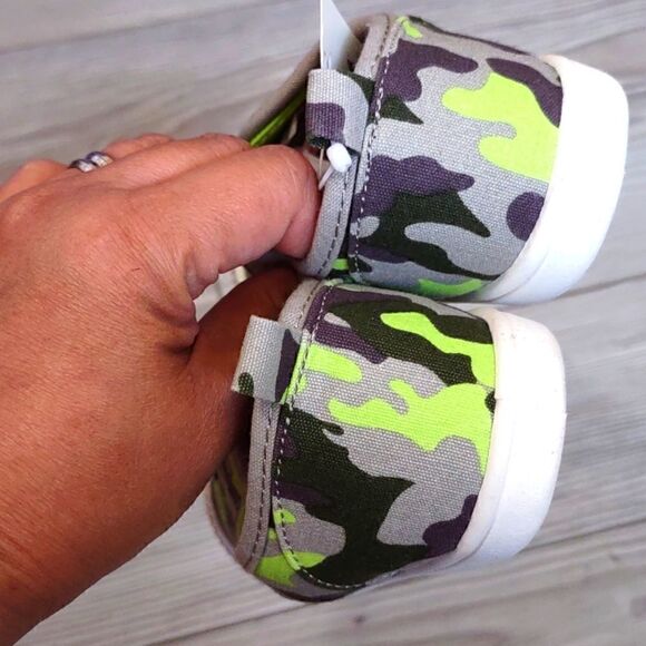 (17-4019)   🔥3/$20🔥  Cat & Jack Archer Size 12 - Picture 9 of 10